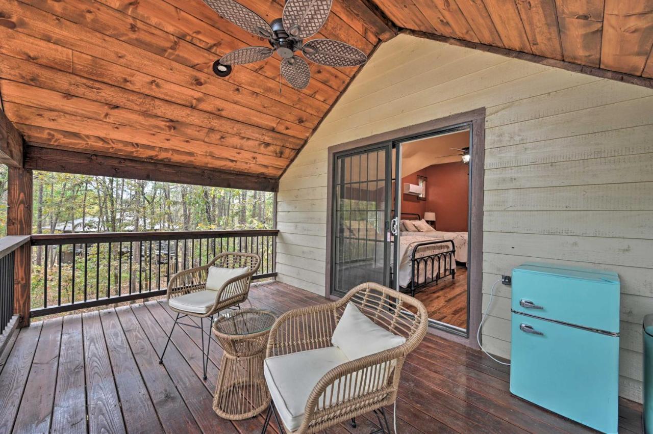 Tudor-Style Broken Bow Cottage With Hot Tub And Decks! Stephens Gap Zewnętrze zdjęcie